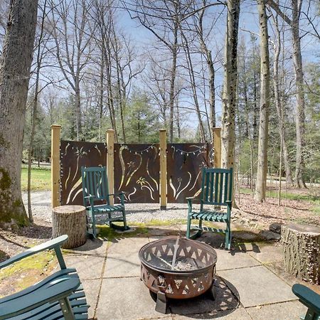 Pet-Friendly Pennsylvania Vacation Rental With Pool! Laughlintown Екстер'єр фото