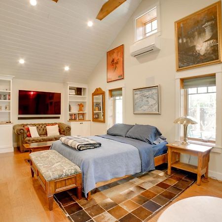 Pet-Friendly Pennsylvania Vacation Rental With Pool! Laughlintown Екстер'єр фото