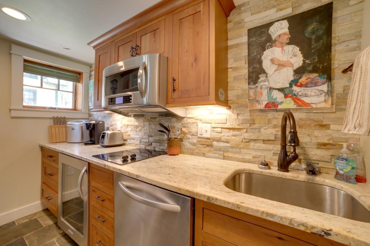 Pet-Friendly Pennsylvania Vacation Rental With Pool! Laughlintown Екстер'єр фото