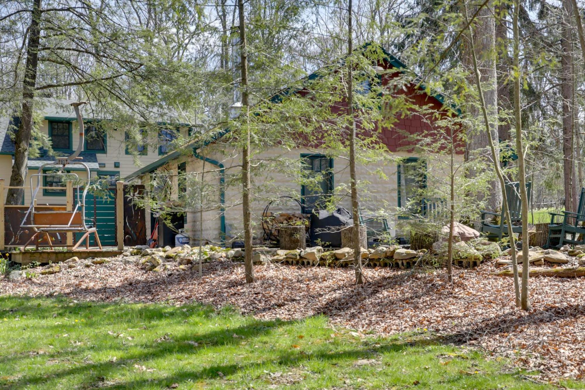 Pet-Friendly Pennsylvania Vacation Rental With Pool! Laughlintown Екстер'єр фото